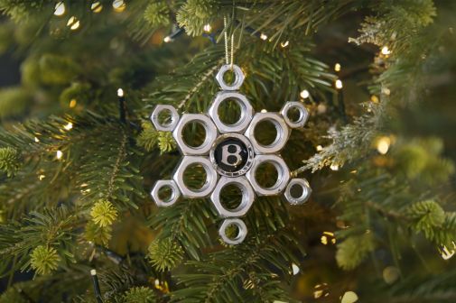 Marketing Racing #13: Bentley brings the Christmas Decorations in 2021
